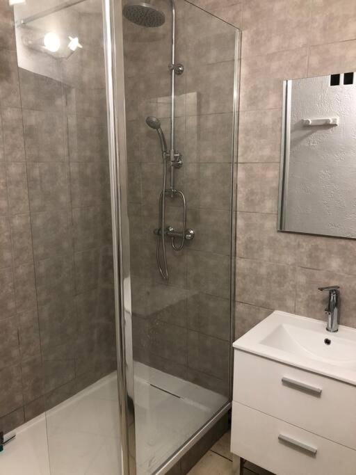 Studio Les Halles De Narbonne Apartment Екстериор снимка
